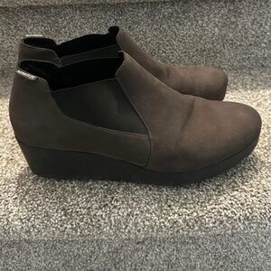 MEPHISTO 'Tosca' Slip-On Wedge  BUCKSOFT ANKLE BOOT BOOTIES 9.5